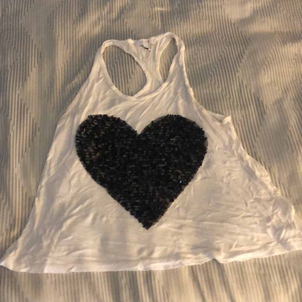 Delia’s heart tank top